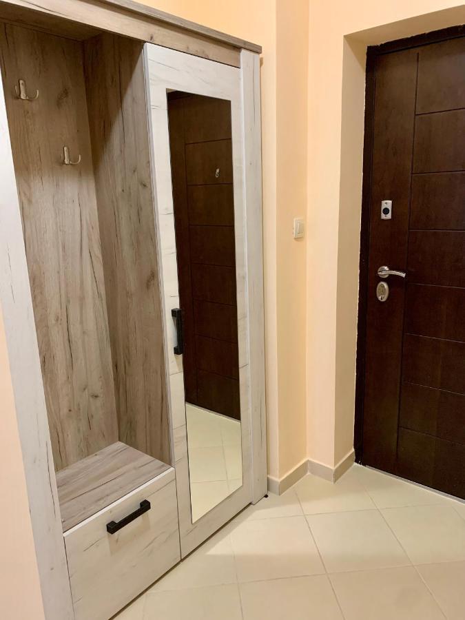 Lastochka.Mne Apartments Baošići Kültér fotó