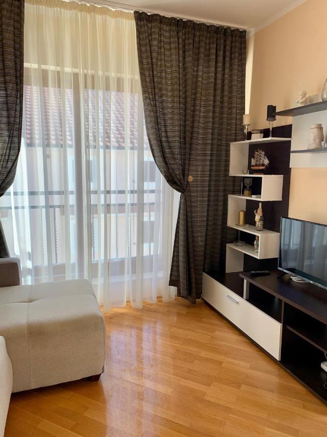 Lastochka.Mne Apartments Baošići Kültér fotó